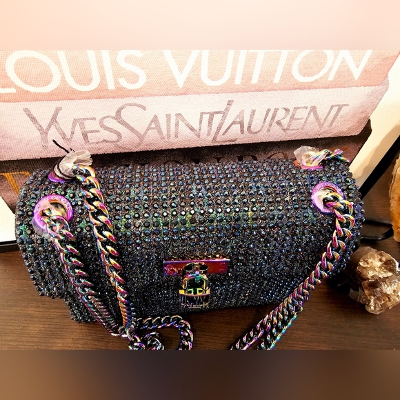 Kurt Geiger London Brixton Convertible Crossbody Bag. - Picture 6 of 11